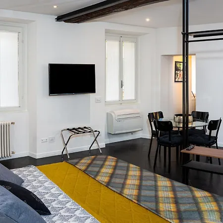 Cosy Nest In The Heart Of Brera Appartamento